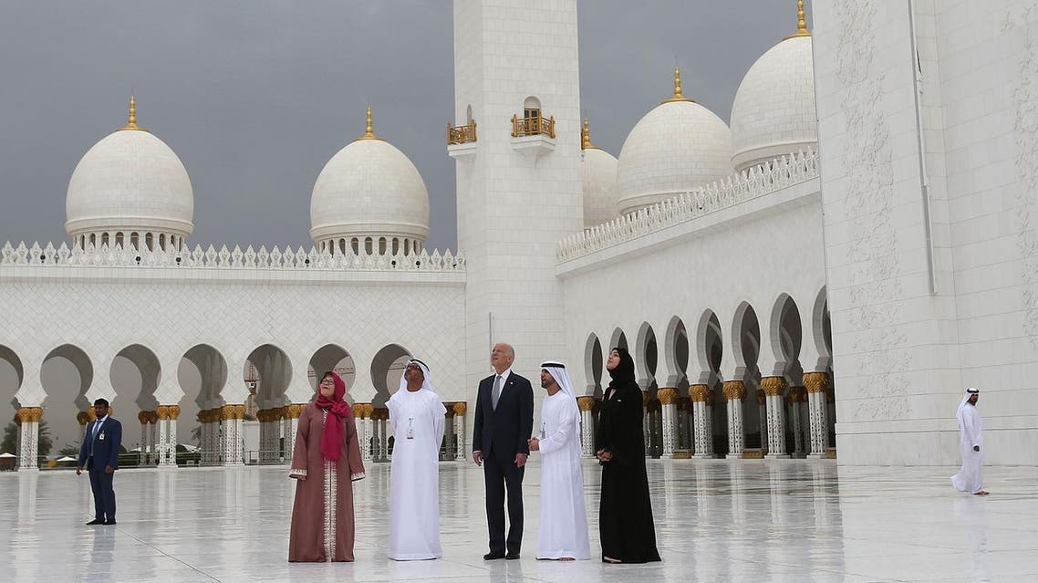 Then-US VP Joe Biden visits the Sheikh Zayed Grand Mosque in Abu Dhabi, March 7, 2016. (File Photo: AP)