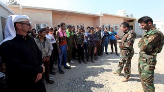 Civilians flee Iraq town as battle looms 