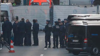 اتهام شخص بالإرهاب طعن شرطيين في بروكسل
