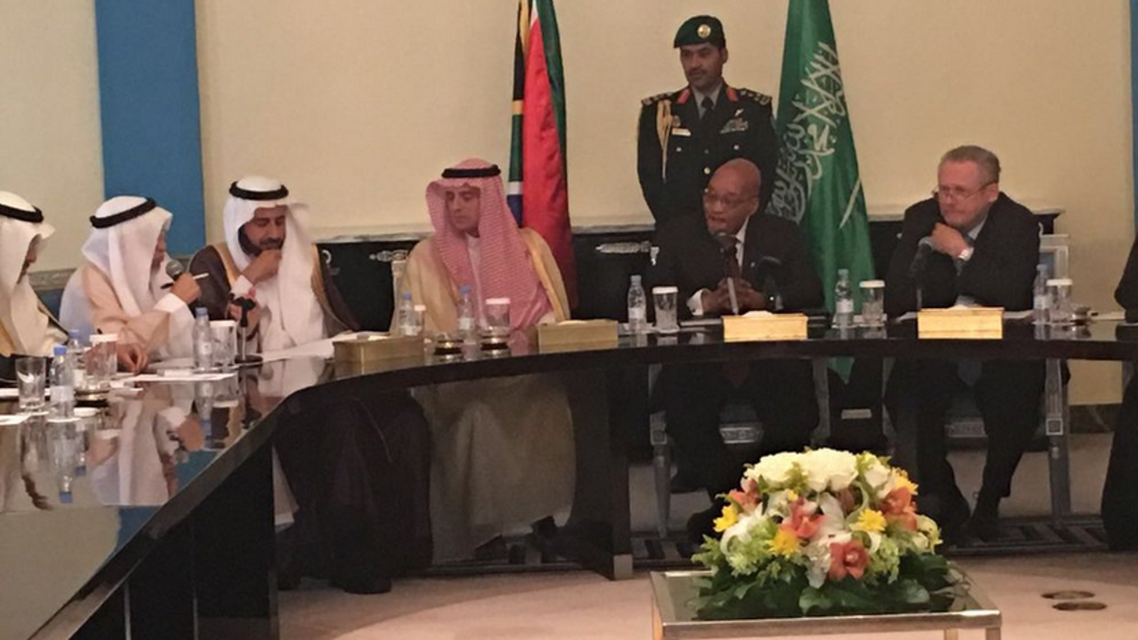 South African President Jacob Zuma seen in a meeting with Saudi Foreign Minister Adel al-Jubeir in a meeting in Riyadh on March 27, 2016 (Photo courtesy Twitter)