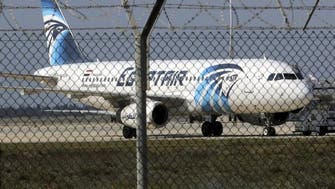 قبرص: لا متفجرات على متن الطائرة المصرية المختطفة