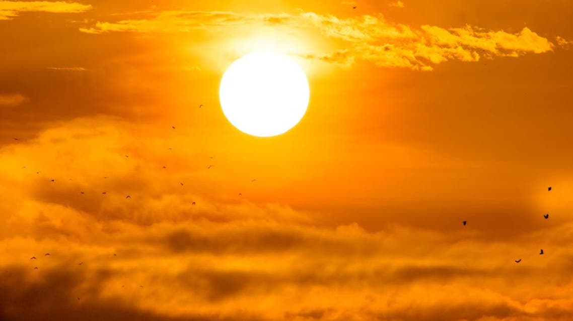 sun heat weather shutterstock