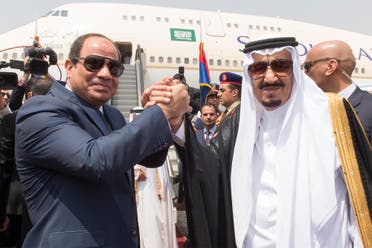 الرئيس السيسي في وداع الملك سلمان بمطار القاهرة الدولي