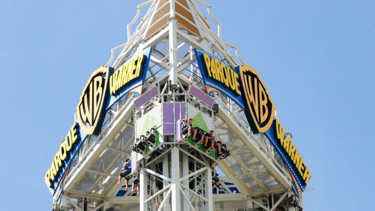 Warner Bros. Just Opened A Billion-Dollar Theme Park! And It's Air