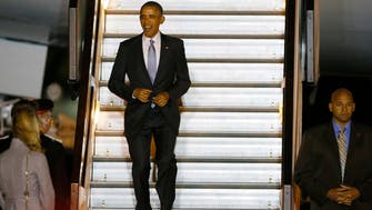 Obama reaches London, invokes history on EU