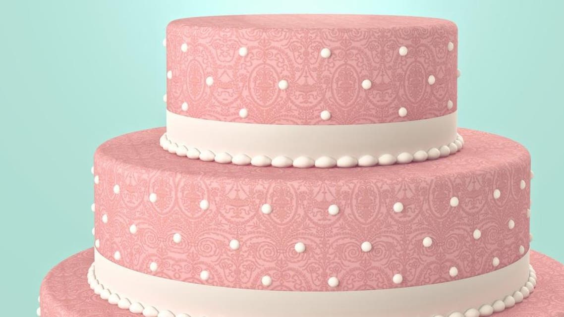 As simple as it may sound, there is a lot more thought that goes into choosing the perfect wedding cake. (Shutterstock)