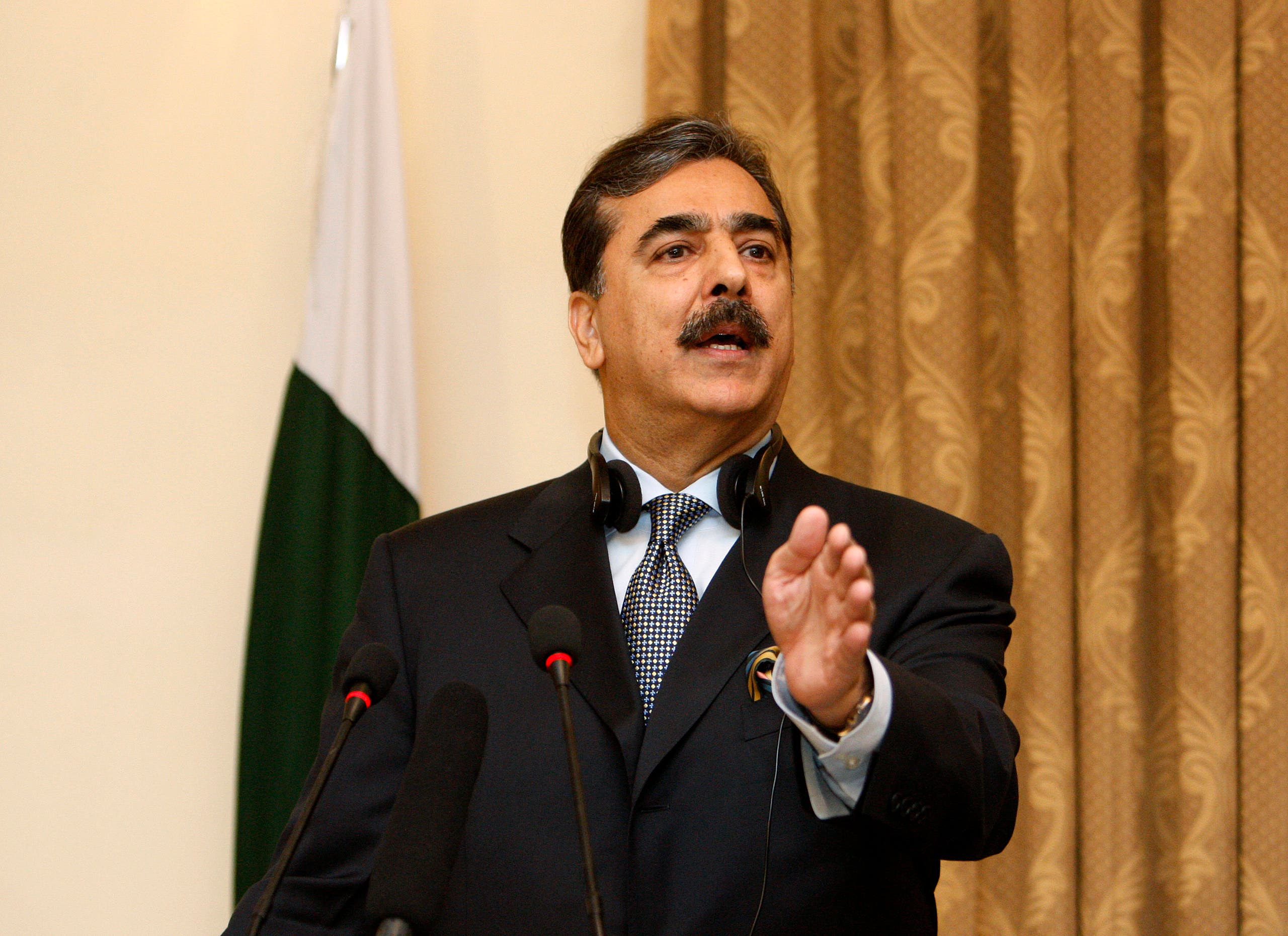 Pakistan says US-Afghan
