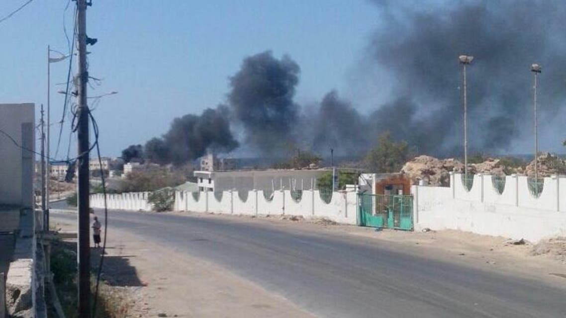 داعش المكلا تفجير 13 قتيلاً بهجمات ضد الجيش اليمني بالمكلا وداعش يتبنى