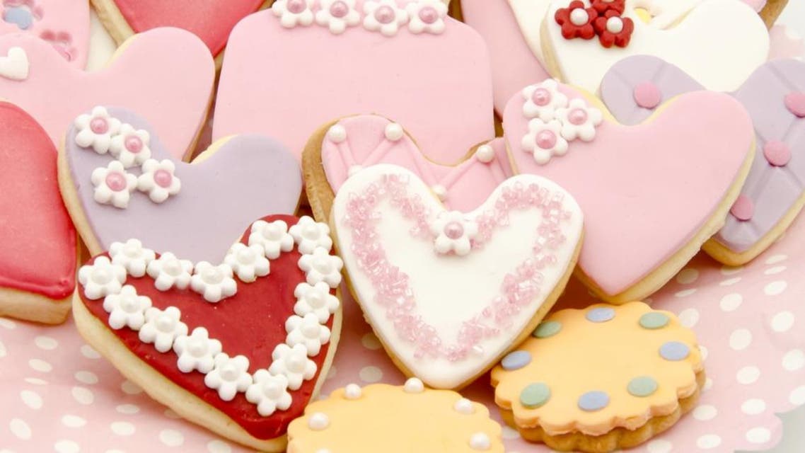 Consider edible party gifts that they can either have while at the wedding or take home with them. (Shutterstock)