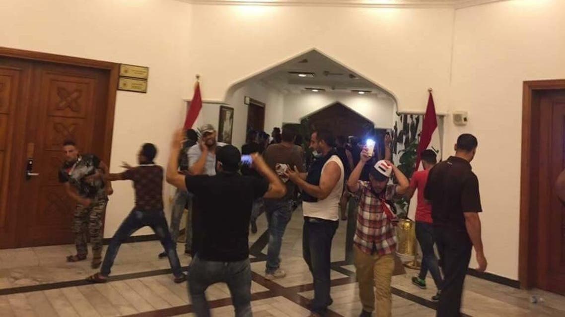 متظاهرون العراق بغداد
