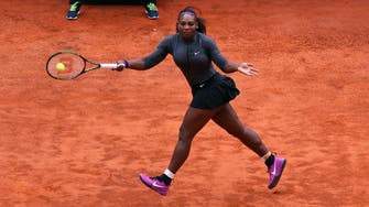 Serena blazes into second round at French Open