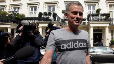 Serial winner Jose Mourinho hired to revive fading Manchester United REUTERS