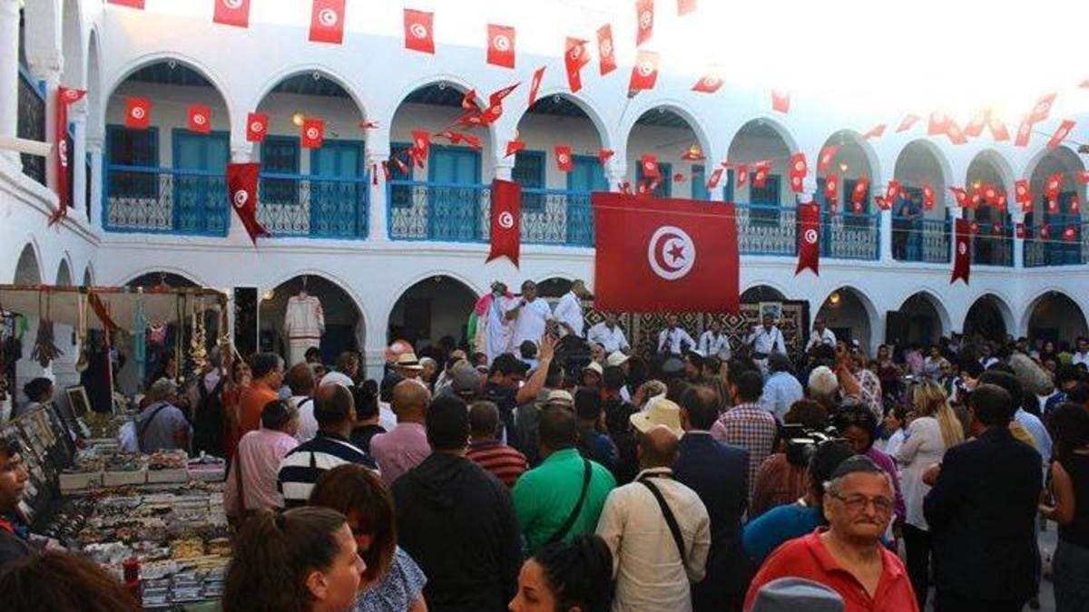 قتل أربعة أشخاص بالرصاص في هجوم كنيس يهودي في تونس