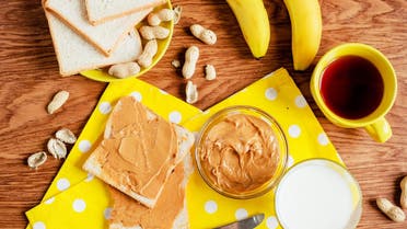 Too often, people choose to skip Ramadan’s pre-dawn ‘suhoor’ meal altogether or choose the wrong foods. (Shutterstock)