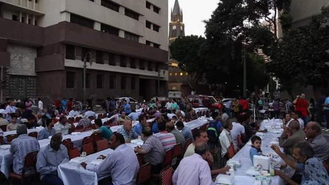 مائدة إفطار