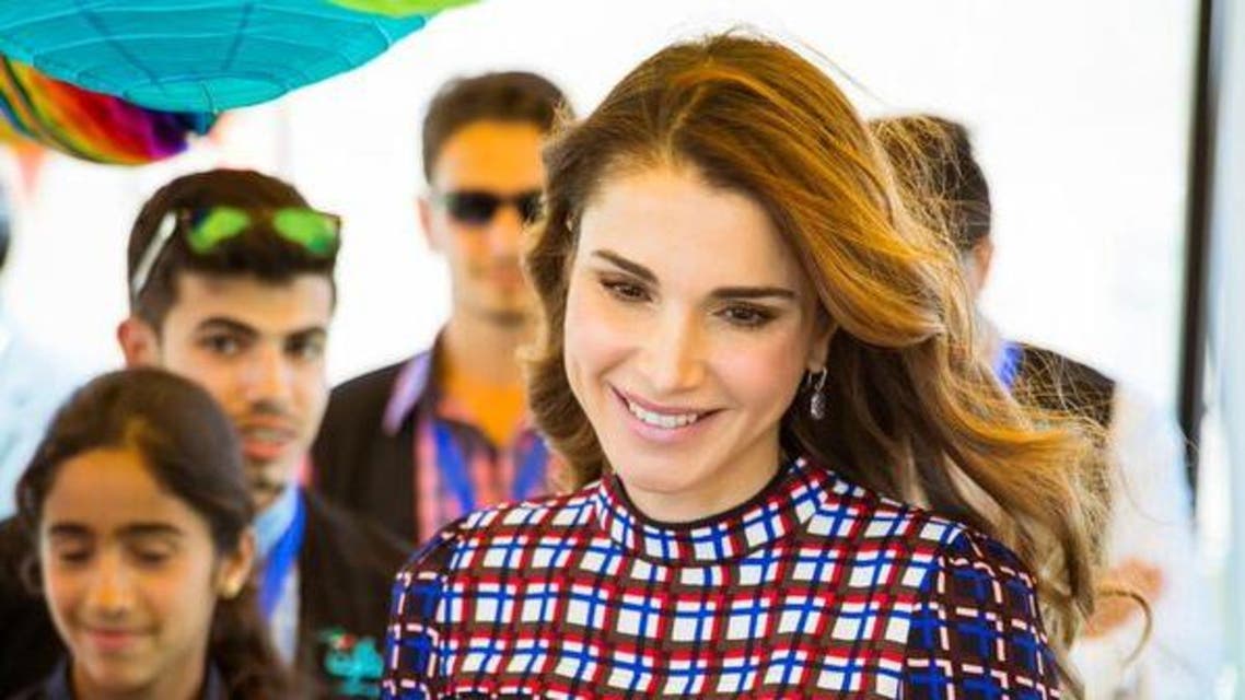 الملكة رانيا تلتقي متطوعي جمعية "مجدّدون" الخيرية