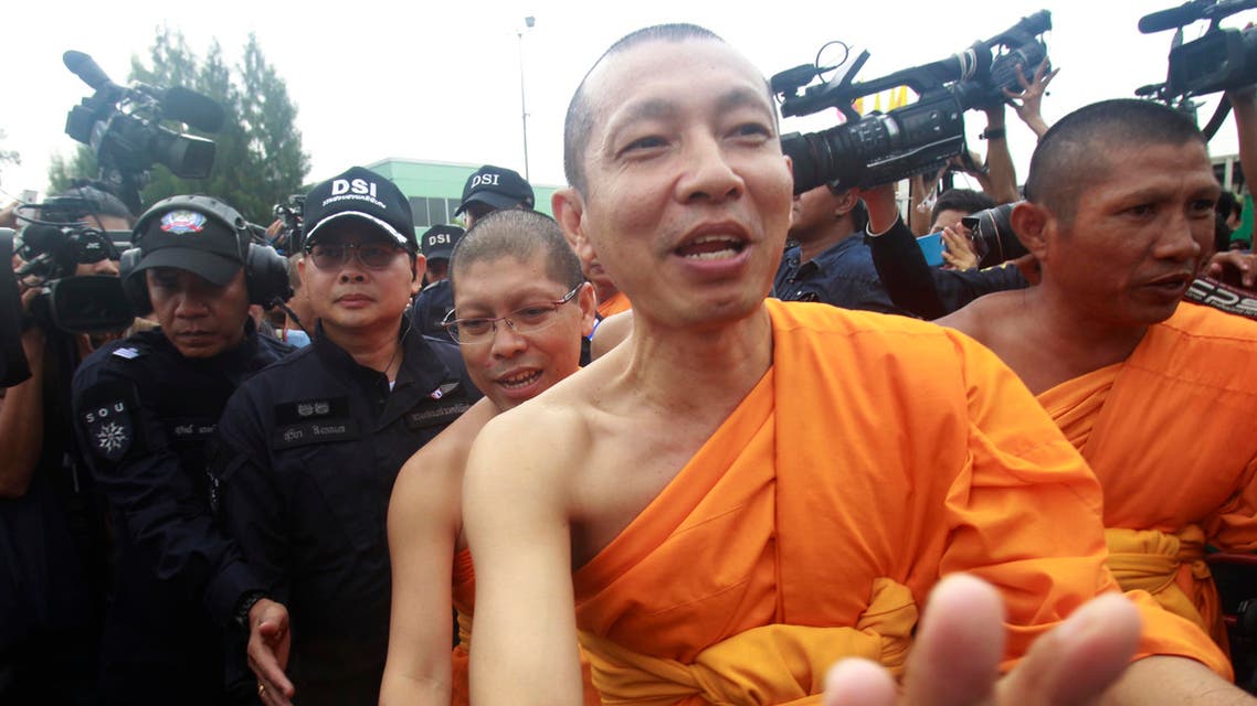 Police to arrest popular Thai monk accused of embezzling $14 million