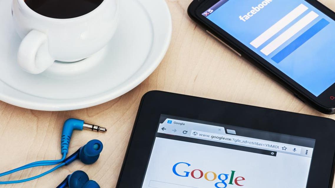 Google, Facebook quietly move toward blocking of extremist (Shutterstock)