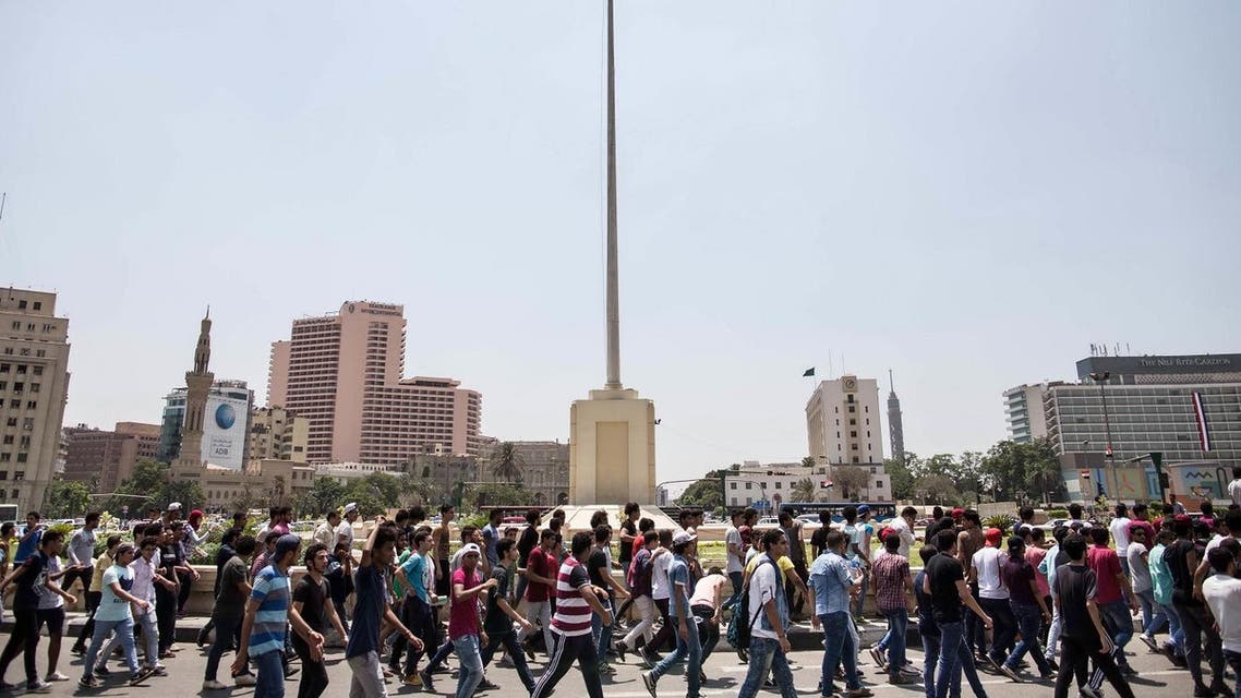 Hundreds march in Egypt over cancelled high school exams