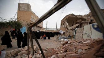 17 civilians killed in third attack on Yemen market