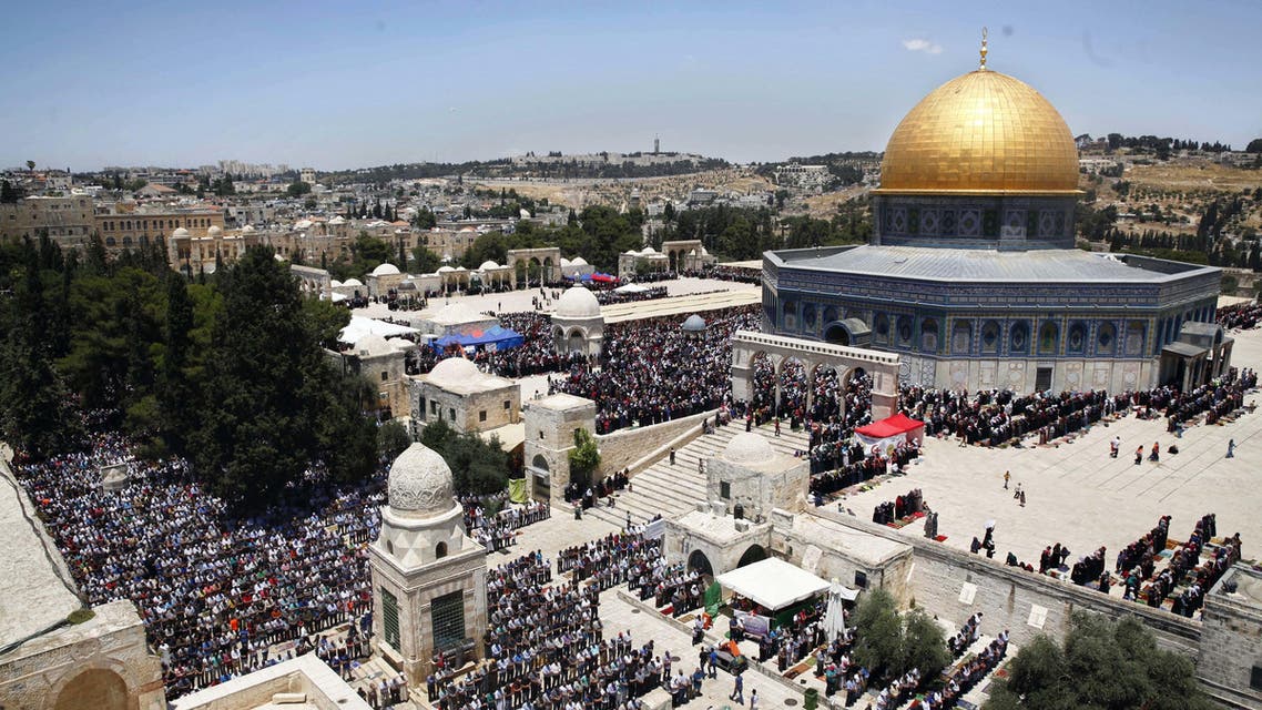Palestinians pray in the Al Aqsa Mosque compound during the Muslim holy month of Ramadan, in Jerusalem's Old City, Friday, June 17, 2016. (AP)