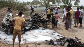 Governor of Aden survives car bomb attack