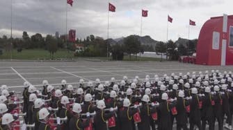 Last hour: 2400 members of the Turkish army dismissed