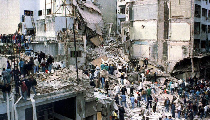 ضلوع إيران في تفجيرات بيونس آيرس 1994