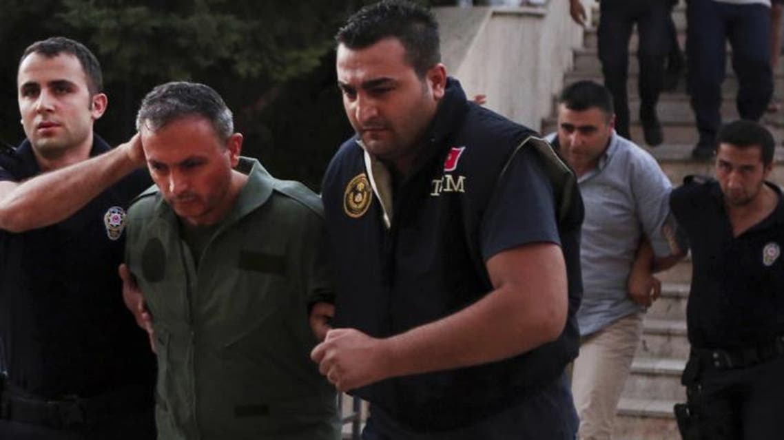 Turkey expels nearly 1,400 personnel from armed forces