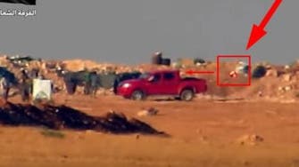 بالفيديو.. الجيش الحر يستهدف سيارة لقوات الأسد في حلب