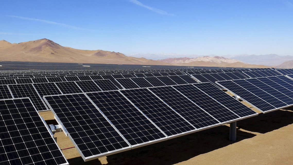 Solar panels of local mining company CAP, which were installed by SunEdison, are seen in the Atacama Desert in this June 5, 2014 file photo. REUTERS