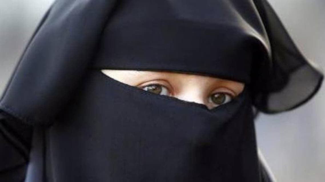 نقاب-برقع
