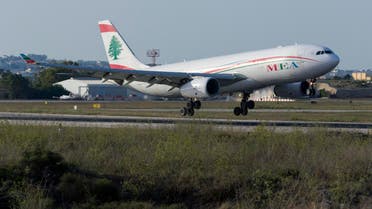 طيران الشرق الأوسط اللبناني - آي ستوك