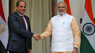 Egypt's President Abdel Fattah el-Sisi (left) shakes hands with India's Prime Minister Narendra Modi during a photo opportunity at Hyderabad House in New Delhi, September 2, 2016. (Reuters) 