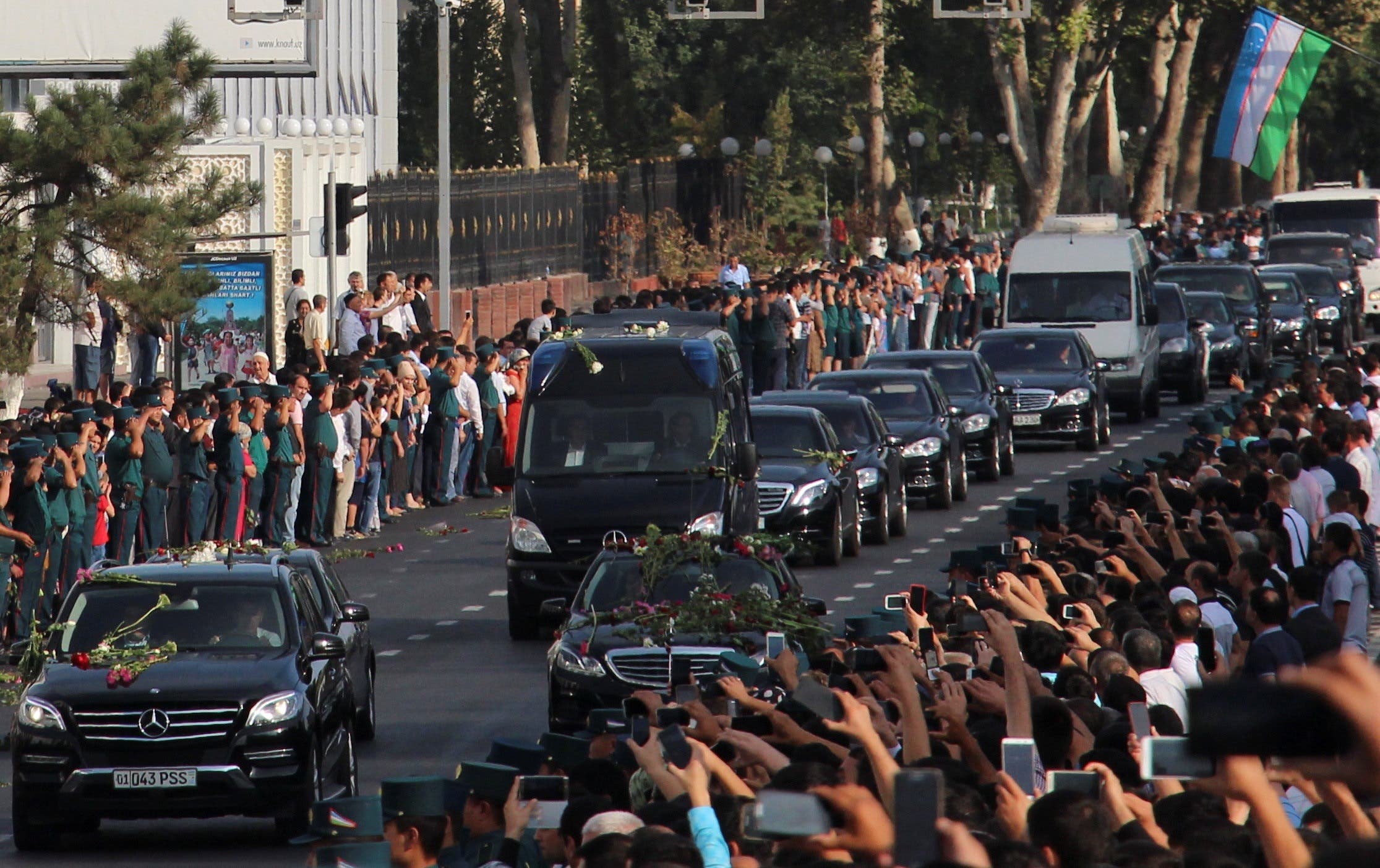 Uzbekistan holds funeral for Islam Karimov | Al Arabiya English