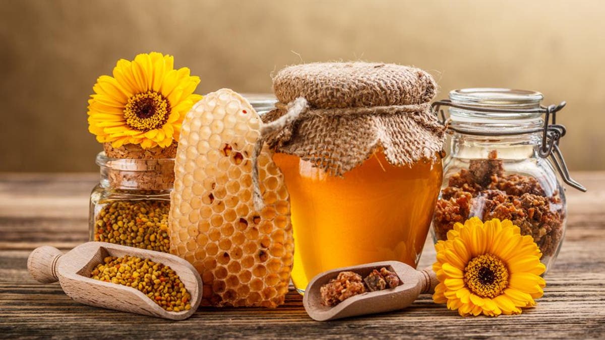 غواصة الضباب حملة  هذا ما يحدث لجسمك عند تناول العسل يومياً!