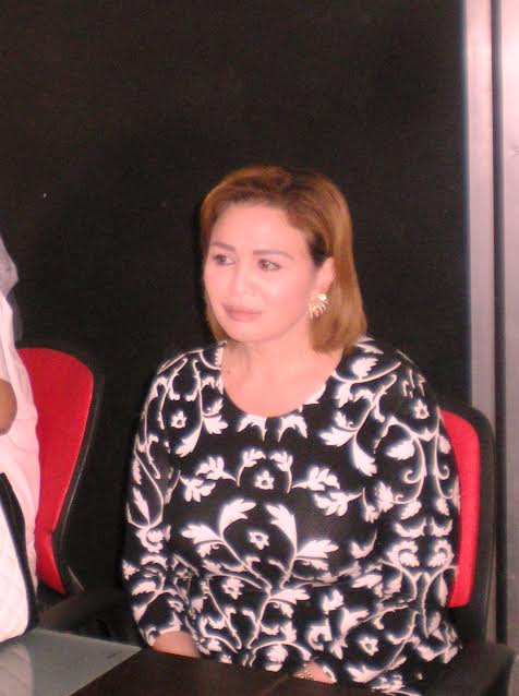 من الندوة