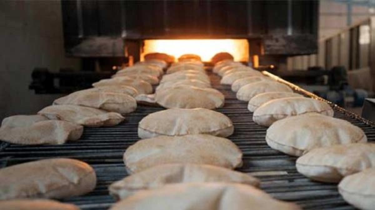 مصر تحدد سعر بيع الخبز الحر