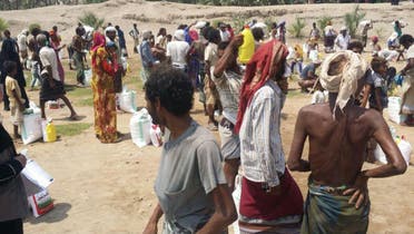 Starving families receive aid in Yemen’s Hudaydah 