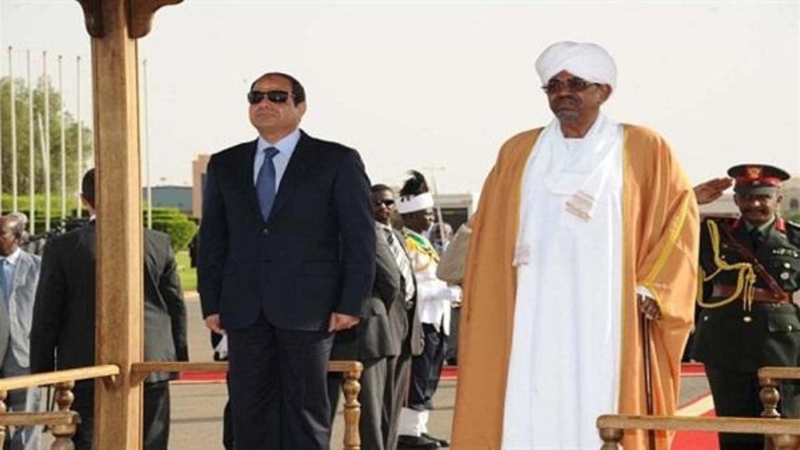البشير والسيسي في قصر الاتحادية