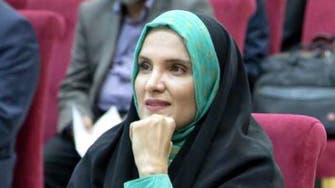 إيران.. فصل أستاذة جامعية إصلاحية إرضاء للمتشددين