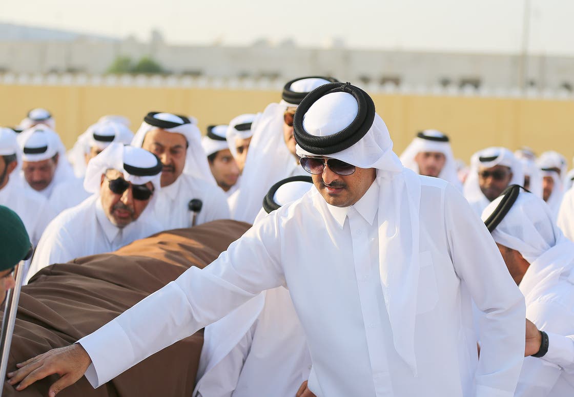 In photos: Former Qatari emir laid to rest