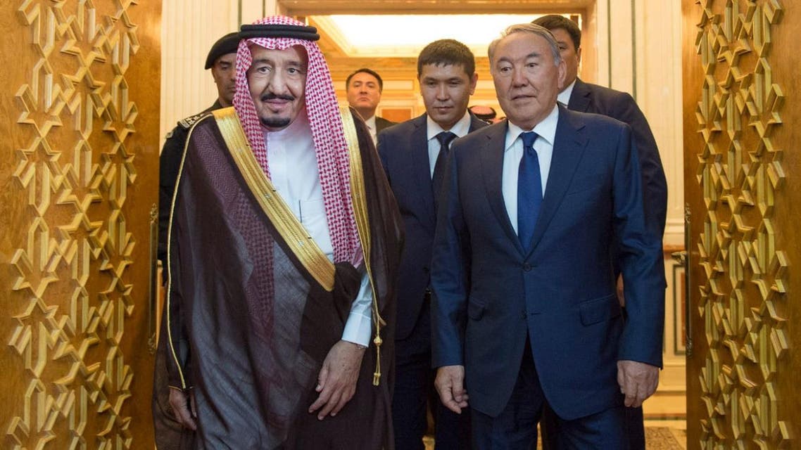 Saudi King Salman receives President Nursultan Nazarbayev of Kazakhstan at Al-Yamamah Palace in Riyadh. (SPA)