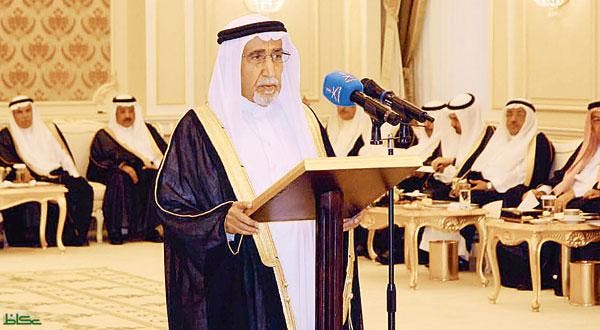 عبد العزيز بن عبد الله الخويطر وزير مالية بالوكالة