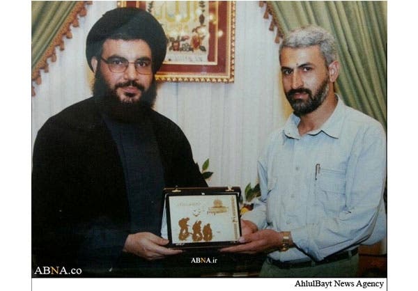 الجنرال شاطري مع حسن نصرالله زعيم ميليشيات حزب الله اللبناني