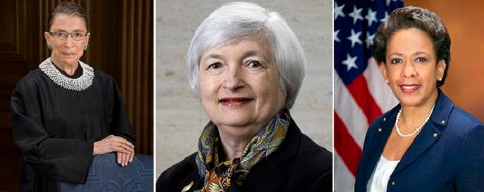 من اليمين لوريتا لينش، المدعي العام الأميركي، وجانيت يلن، رئيسة نظام الاحتياط الفدرالي الأميركي، وروث غينسبورع رئيسة المحكمة العليا للولايات المتحدة