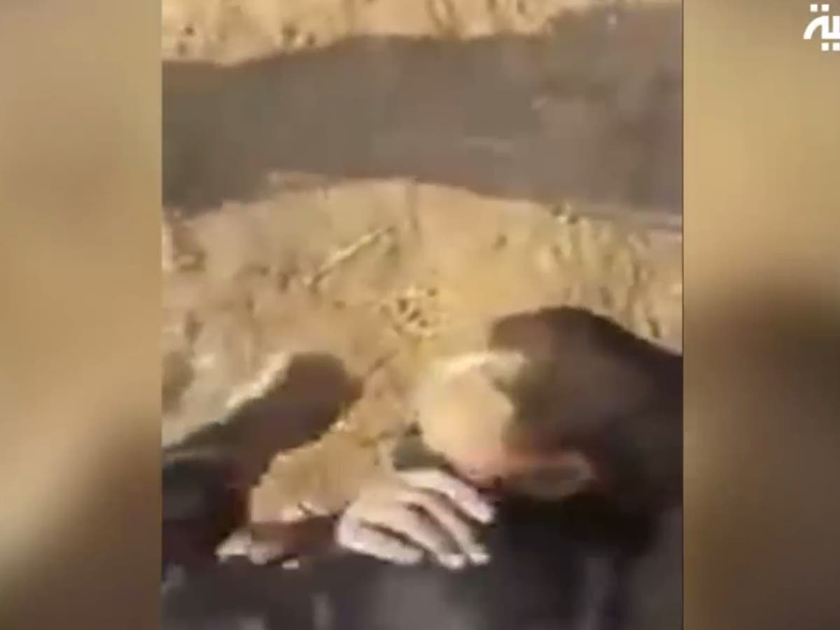VIDEO: Iraqi unit 'throws' teen under army tank | Al Arabiya English
