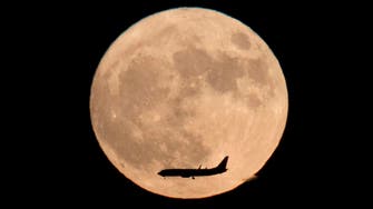 Super moon looms over Twitter across the Arab world