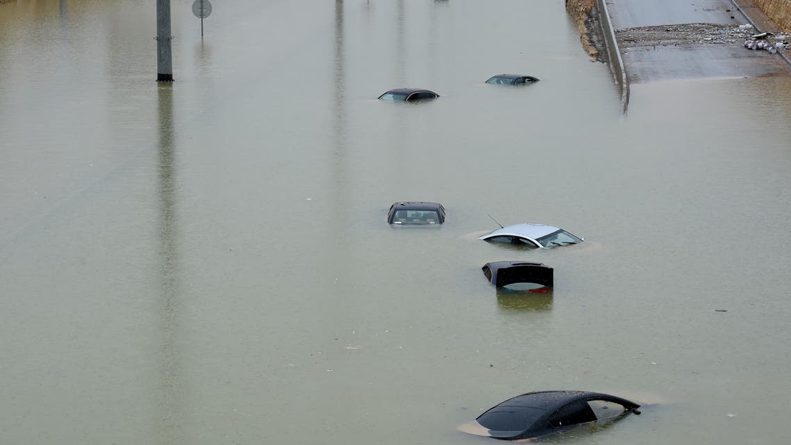 The Jeddah Mayoralty has completed the maintenance and cleaning of the rainwater drainage system and ensured the preparedness of water pumps. (File photo: AFP)