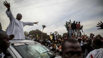 رئيس غامبيا المنتخب.. حارس الأمن الذي هزم الديكتاتور